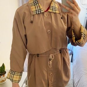 Hun Jeong coat (rain resistant)